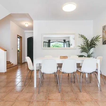 Residencial Candelarias 34 *