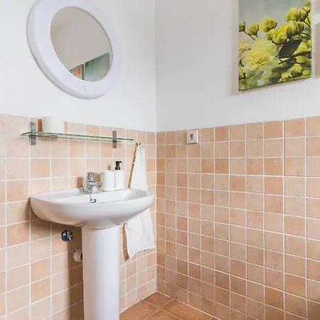 Residencial Candelarias 34 公寓 *